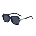 Lunettes de soleil carrées noires avec décor en métal argenté et verres gris foncé - Noir Mat Argent Gris