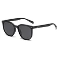 Moderne quadratische Damen-Sonnenbrille mit dunkelgrauen Gläsern und silbernen Details - Mattschwarz (C1-1)