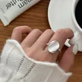 Bague en argent sterling 925 avec disque ovale à texture brossée à la main - Style Brossé Grand Disque Ovale (J7214)