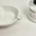 Bague réglable en argent 925 avec texture matelassée et petite pierre rose - Style de Gemme Rose Matelassée (J7065)