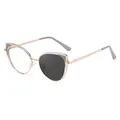 Occhiali da sole cat-eye alla moda con montatura dorata e lenti fotocromatiche - C2 Grigio Trasparente a Grigio