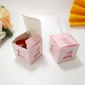Rosa gestreifte Bären-Hohl-Süßigkeitenboxen mit Bändern und Herzmuster für Partys - Klein / Rosa