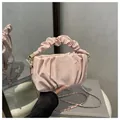 Borsa nuvola rosa con manico a pieghe e tracolla a catena dorata da donna - Rosa