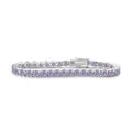 Detaillierte Makroansicht der S925-Silberpunze auf dem violetten Tennisarmband - Hellviolett / 14cm