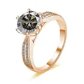 Anello in argento S925 oro rosa con moissanite grigia 3 carati e montatura a griffe - US 5 / Grigio