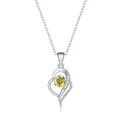 Détail du collier cœur en argent S925 avec une grande moissanite jaune et des diamants - 1 Carat 6,5mm / Jaune
