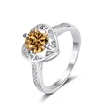 Eleganter S925 Silberring mit rundem braunem 1 Karat Moissanit in Herzform-Fassung - HK Größe 9 / Champagner