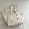 Sac cabas minimaliste blanc crème avec gaufrage FASHION et longues bandoulières - Blanc