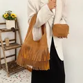 Bruine suède franje shopper tas met bijpassend tasje in vintage bohemien stijl - Tan