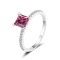 Princess cut pink moissanite ring in S925 sterling silver with pavé diamond band - Size 5 / 1 ct / Pink