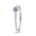 Elegante S925 zilveren ring met ronde paarse edelsteen en zijdelingse diamanten - Maat 5 / Lichtpaars