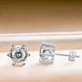 Boucles d'oreilles classiques en argent 925 avec moissanite et serti à six griffes - 5mmx2 / Blanc avec Facette Blanche