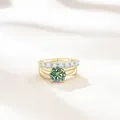 Luxe verguld zilveren ringenset met een grote ronde groene moissaniet edelsteen - Teal