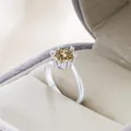 2 Karat Champagner Moissanit Ring aus 925er Sterlingsilber mit Kronenfassung - Champagner