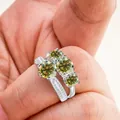 Conjunto de anillos de plata 925 con moissanita verde amarillenta y detalles redondos - Verde amarillento