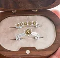 Glinsterende S925 zilveren ringenset met champagne moissanite in een houten doos - Maat 5 / Ring Tweeledige Set / Origineel Geel