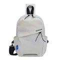 Leichte weiße Soraka Crossbody-Tasche zum Wandern mit reflektierendem Sicherheitsstreifen - Weiß