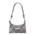 Bolso sobaco chic de mezclilla gris con patrón de rombos y cadena de perlas - Gris
