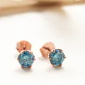 Detail of blue Moissanite stud earring in rose gold with S925 hallmark engraving - 0.5CTx2 / Aqua