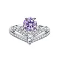 Kronenring aus 925er Sterlingsilber mit 1 Karat violettem Moissanit und V-förmigem Band - US 5 / Hellviolett