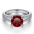 Bague élégante en argent S925 avec pierre rouge ronde et double rangée de diamants - Rouge grenat