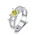 925 Silberring mit quadratischem gelbem Edelstein und kleinen weißen Diamanten in Weißgoldoptik - Zitronengelb