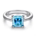 Prinses geslepen lichtblauwe moissaniet ring met vierkante steen in zilveren zetting - Maat 5 / 1 ct / Aqua