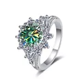 Luxuriöser 925er Silberring mit einem 3-Karat grünen Moissanit in einer Halo-Fassung - Größe 9 / Blaugrün