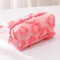 Roze pluche pennenzak met hartjes grote capaciteit zachte make-up tas met zilveren rits - Roze