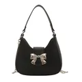 Borsa hobo nera opaca con fibbia a fiocco argento e tracolla dal design chic - Nero