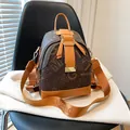 Sac à dos vintage marron foncé pour femme avec large bandoulière en nylon mode - Lettres Marron