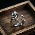 Retro silver skull and bone claw open ring in vintage gothic style for men - J340 Skull