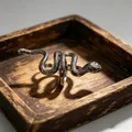 Retro antique silver snake open ring with detailed scale engraving on wooden box - J166 Black Snake