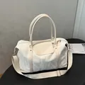 Chique beige geplooide grote draagtas met verstelbare riem en handvatten voor dames - Wit