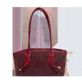 Borsa tote in camoscio rosso leopardato con tracolle tonde e punte in metallo - Rosso