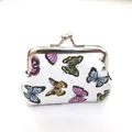 Monedero vintage de 3 pulgadas en cuero PU con estampado de mariposas y cierre de broche - Blanco