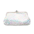 Macro-opname van iriserende lovertjes en metalen kliksluiting op de kleine handtas clutch - 6 Inch / Wit
