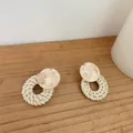 Close-up of bohemian geometric earrings with marble texture resin and handwoven rattan - Light Color Rattan (B106)