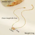 Detail van roze stenen hanger met 40+5 cm gouden ketting en afmetingen - 18K goud / Gouden Rozenkwarts Stijl
