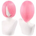 Viste frontale e posteriore di una parrucca corta rosa Bobo cosplay su manichini - Rosa Chiaro
