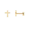 Makroansicht von 18K vergoldeten Kreuz-Ohrringen mit polierter Oberfläche und flacher Rückseite - Kreuz / Gold