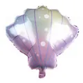 Dettaglio del palloncino in alluminio a conchiglia con sfumature iridescenti e viola - Colorato