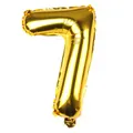 Nahaufnahme einer 16-Zoll Goldfolienballon Nummer 7 mit glänzender Metalloberfläche - Gold 7