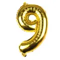 Detail von goldenem Folienballon Nummer 9 mit Metalltextur und Aufhängelöchern - Gold 9