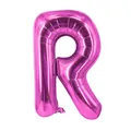 Détail d'un ballon en aluminium rouge rose métallique en forme de lettre R décorative - Rose Rouge R