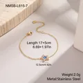 Detailaufnahme des 18K vergoldeten Edelstahl-Sternanhängers mit blauen Zirkoniasteinen - Blau (NMSB-L615-7)