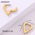 Detalle de pendientes de acero de titanio 18K con medidas y un peso ligero de 2,5 g - Estilo Triángulo en V (Estilo 3) / Dorado