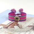 Etnische boheemse geweven armband met drukknop in levendig roze en kwastjes detail - Roze Blauw Groen (3#)