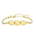Détail du bracelet chaîne serpent doré avec perles numérotées et fermoir mousqueton - Chiffre 8 / Or