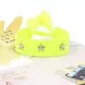 Pulsera de la amistad tejida en amarillo neón con estrellas plateadas y borlas - Amarillo Neón (27#)